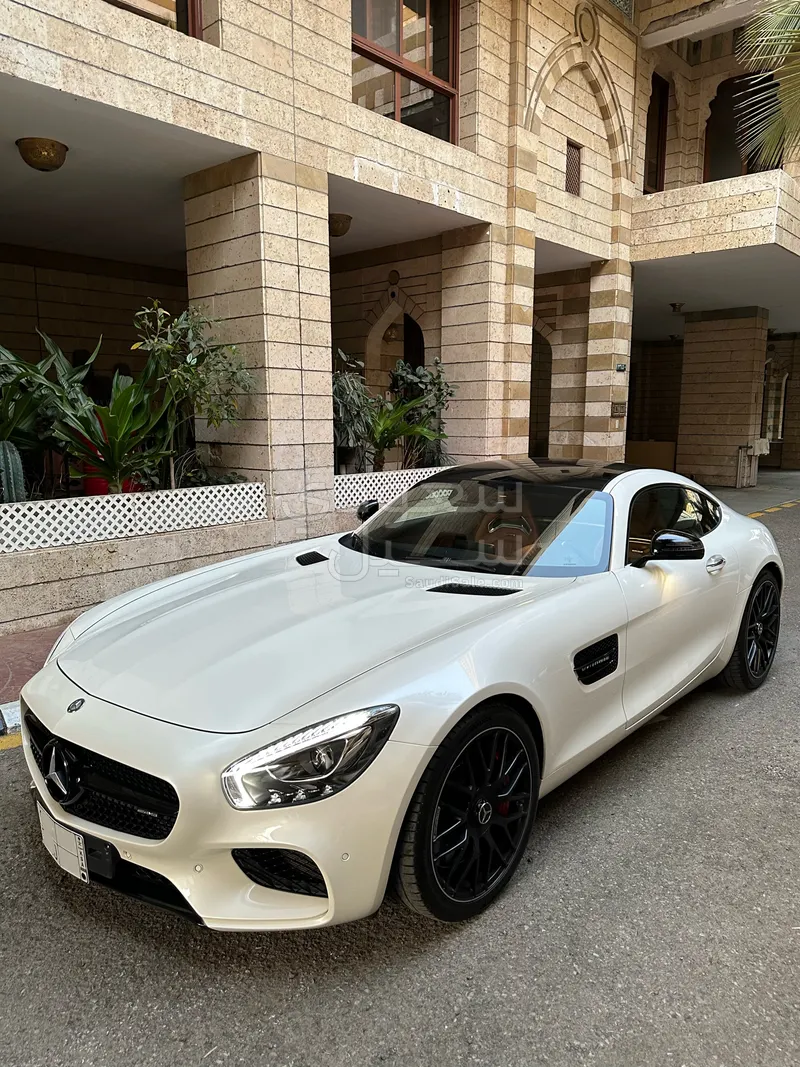 2015 مرسيدس - بنز جي تي إس أي إم جي