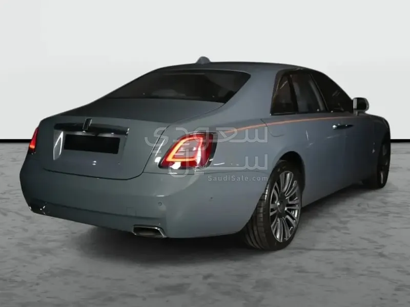 2023 رولز رويس قوست