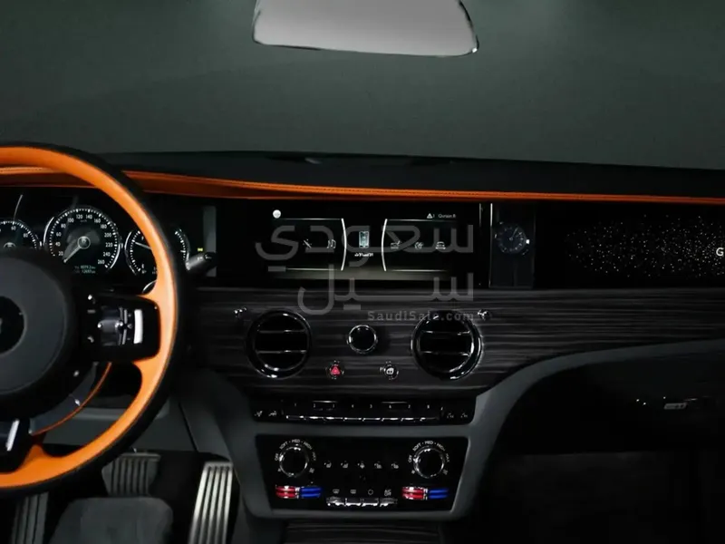 2023 رولز رويس قوست