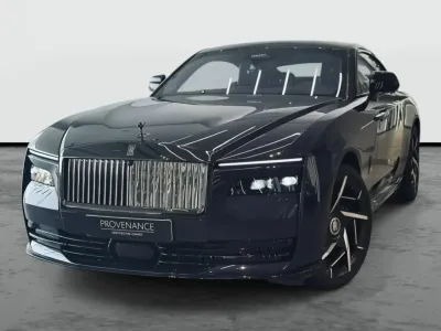 2025 رولز رويس سبيكتر بلاك بادج