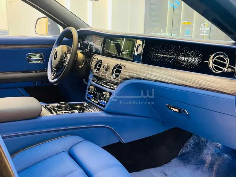 2023 رولز رويس قوست