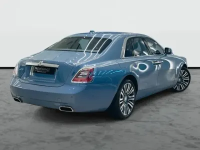 2023 رولز رويس قوست