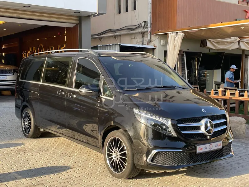 2024 مرسيدس - بنز في 250