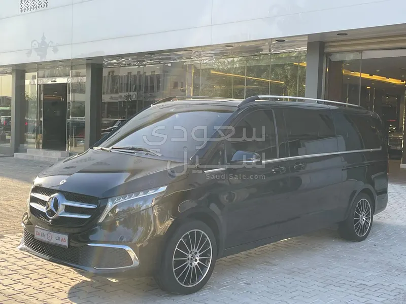 2024 مرسيدس - بنز في 250