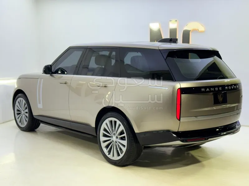2022 Land Rover Range Rover First Edition