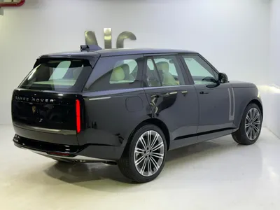 2025 Land Rover Range Rover HSE