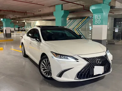 2025 Lexus ES 350