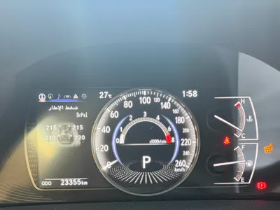 2025 لكزس إي إس 350