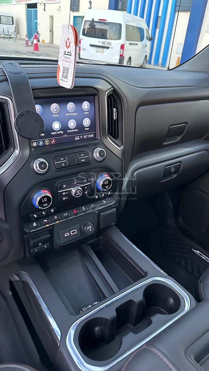 2022 جي ام سي سييرا اي تي 4