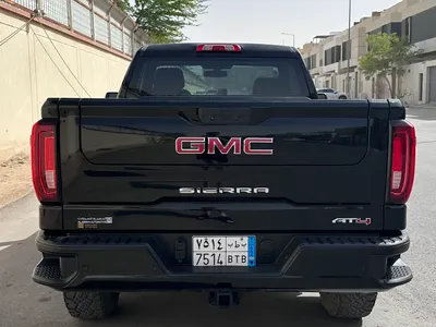 2022 جي ام سي سييرا اي تي 4