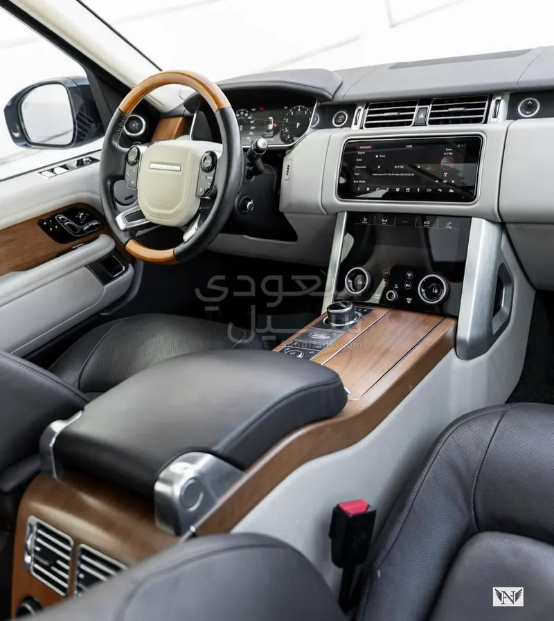 2019 لاند روفر رينج روفر فوج اتش اس اي