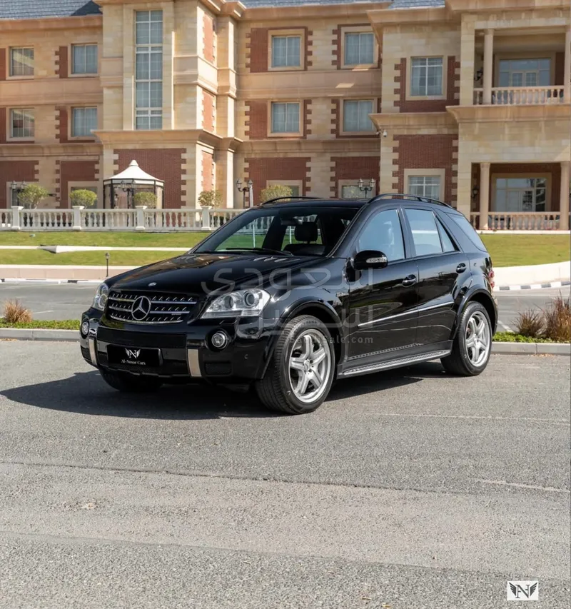 2008 مرسيدس - بنز إم إل 63 أي إم جي