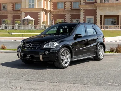 2008 مرسيدس - بنز إم إل 63 أي إم جي