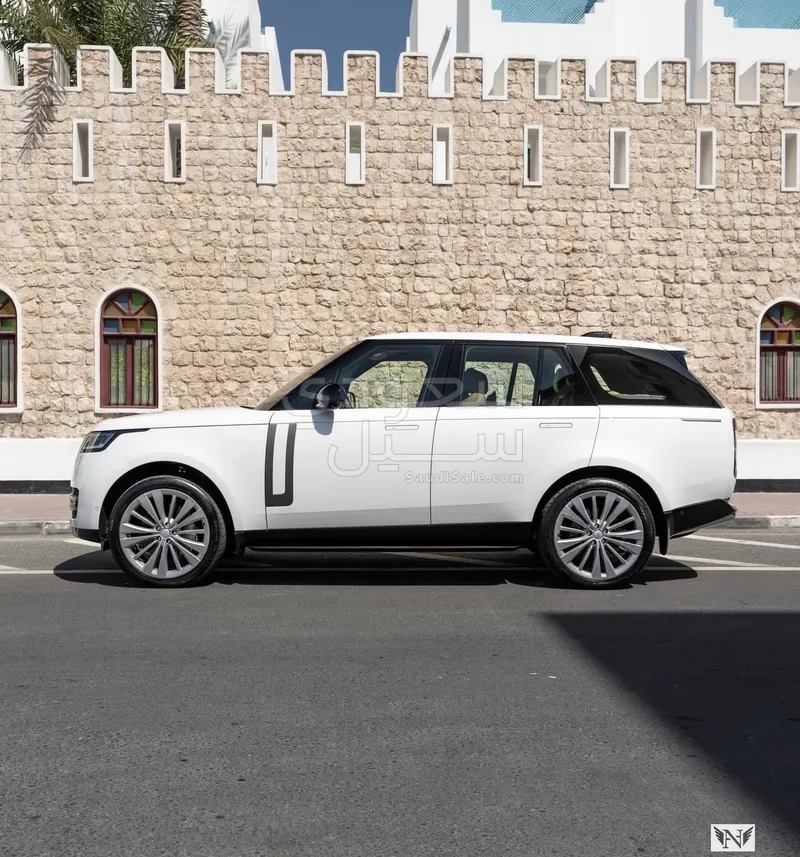 2023 لاند روفر رينج روفر فوج اتش اس اي