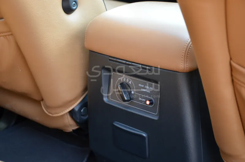 2020 نيسان باترول سوبر سفاري