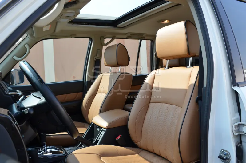 2020 نيسان باترول سوبر سفاري