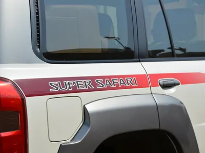 2020 نيسان باترول سوبر سفاري