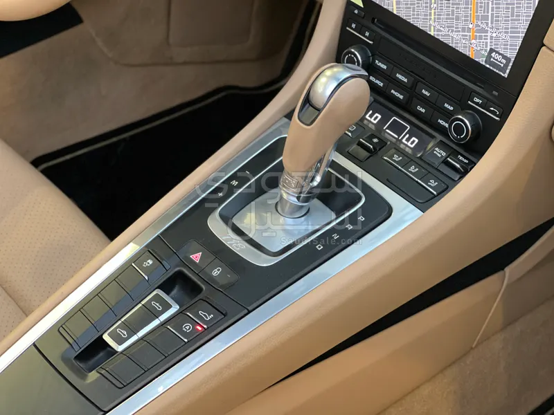 2017 بورش بوكستر