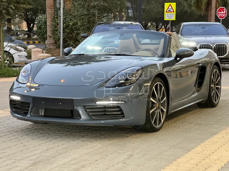 2017 بورش بوكستر