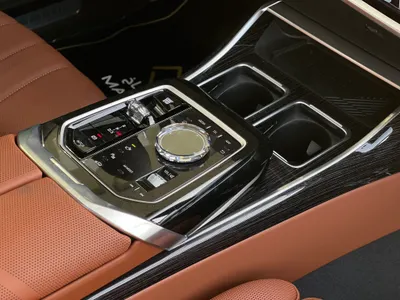 2026 بي ام دبليو الفئة السابعة 735أي