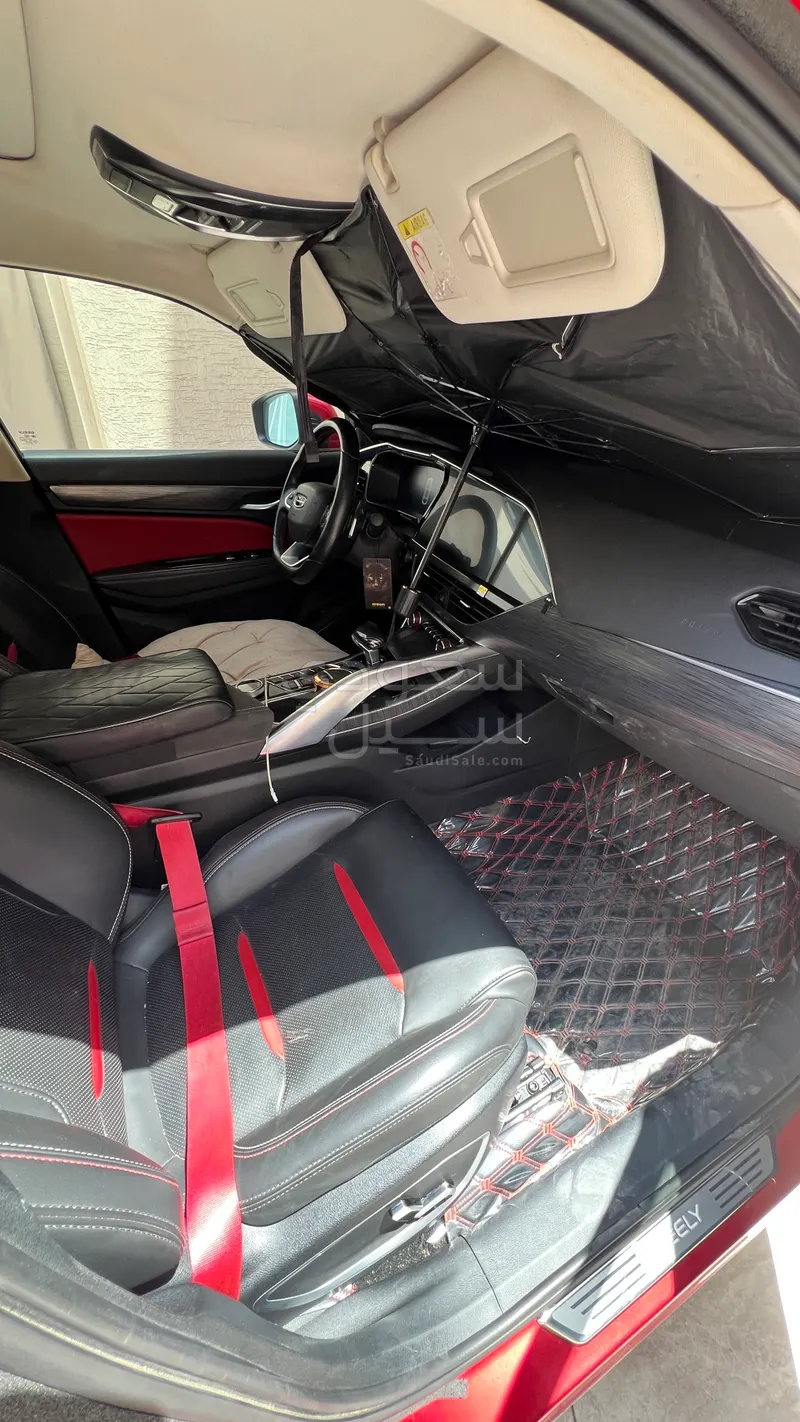 2021 جيلي توجيلا