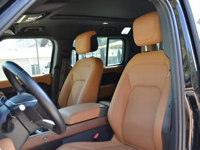 2023 لاند روفر ديفيندر اتش اس اي