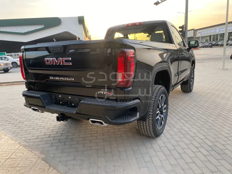 2026 جي ام سي سييرا اي تي 4