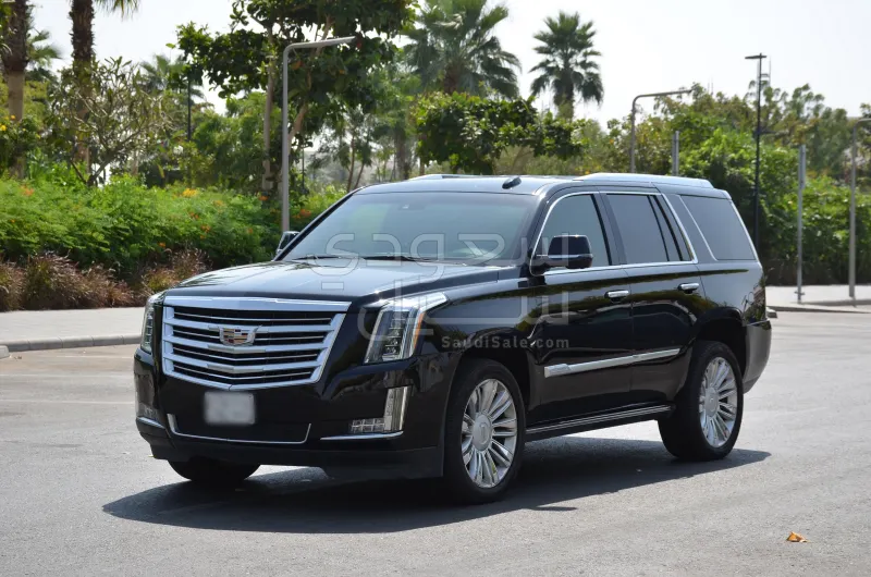 2019 كاديلاك اسكاليد بلاتينيوم