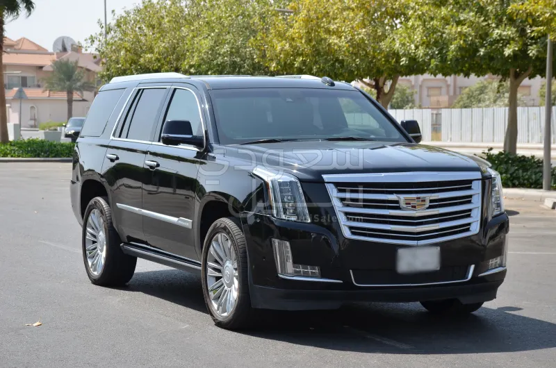 2019 كاديلاك اسكاليد بلاتينيوم