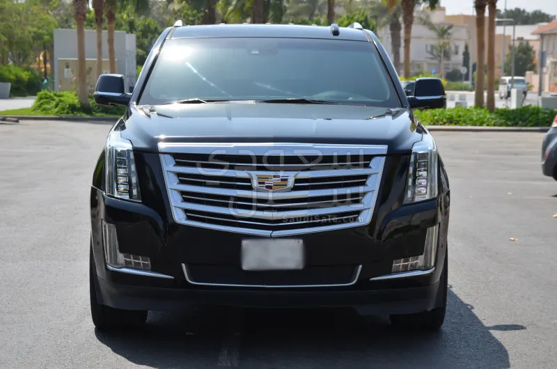 2019 كاديلاك اسكاليد بلاتينيوم