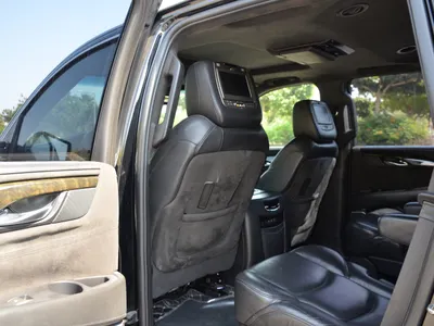 2019 كاديلاك اسكاليد بلاتينيوم