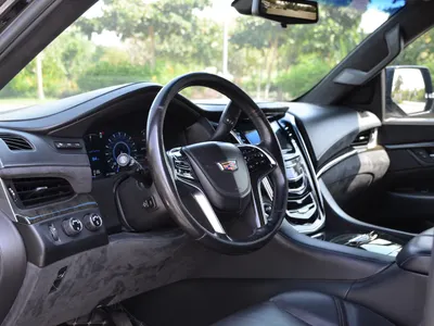 2019 كاديلاك اسكاليد بلاتينيوم