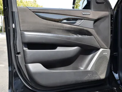 2019 كاديلاك اسكاليد بلاتينيوم