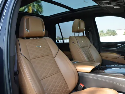 2022 كاديلاك اسكاليد بلاتينيوم