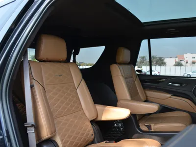 2022 كاديلاك اسكاليد بلاتينيوم