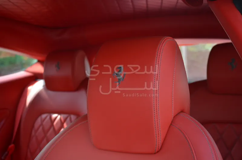 2014 فيراري اف اف