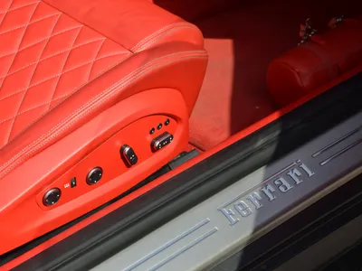 2014 فيراري اف اف