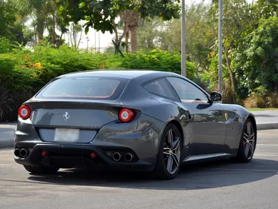 2014 فيراري اف اف