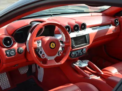 2014 فيراري اف اف