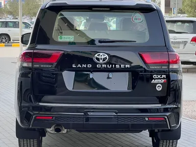 2026 تويوتا لاند كروزر جي اكس ار