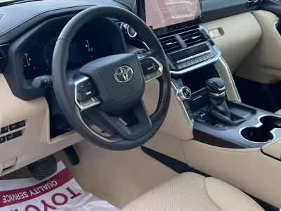 2026 تويوتا لاند كروزر جي اكس ار