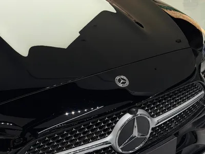 2025 مرسيدس - بنز سي 200 أي إم جي