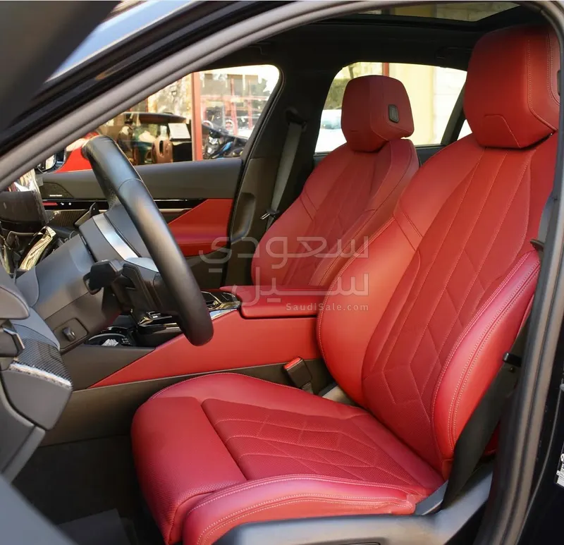 2024 بي ام دبليو الفئة الخامسة 520 أي