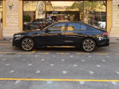 2024 بي ام دبليو الفئة الخامسة 520 أي