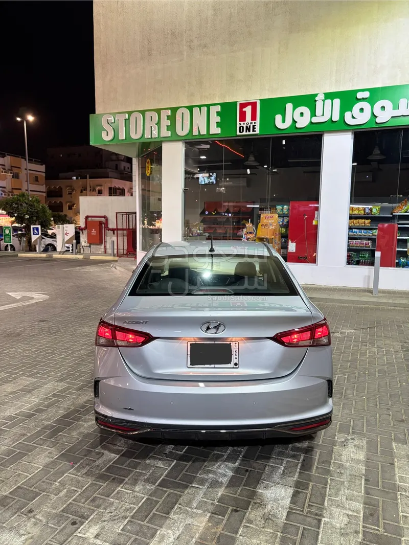 2023 هيونداي اكسنت