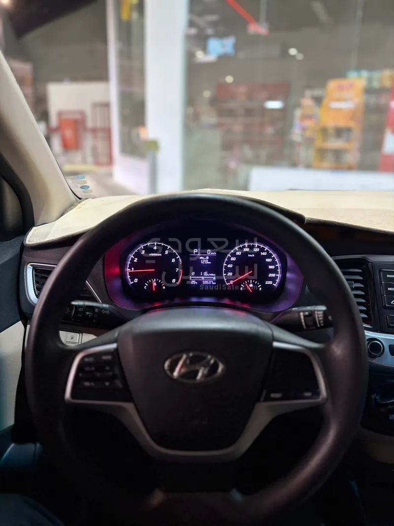 2023 هيونداي اكسنت