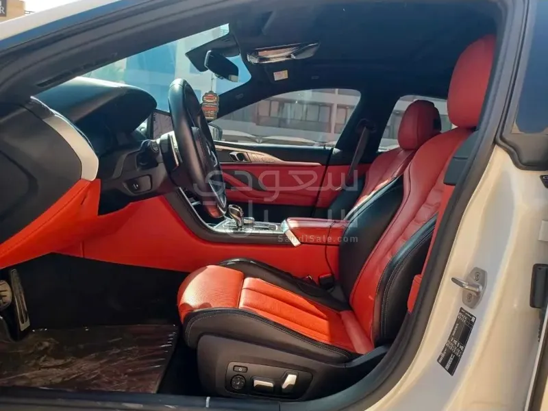 2024 بي ام دبليو الفئة الثامنة 840 إم