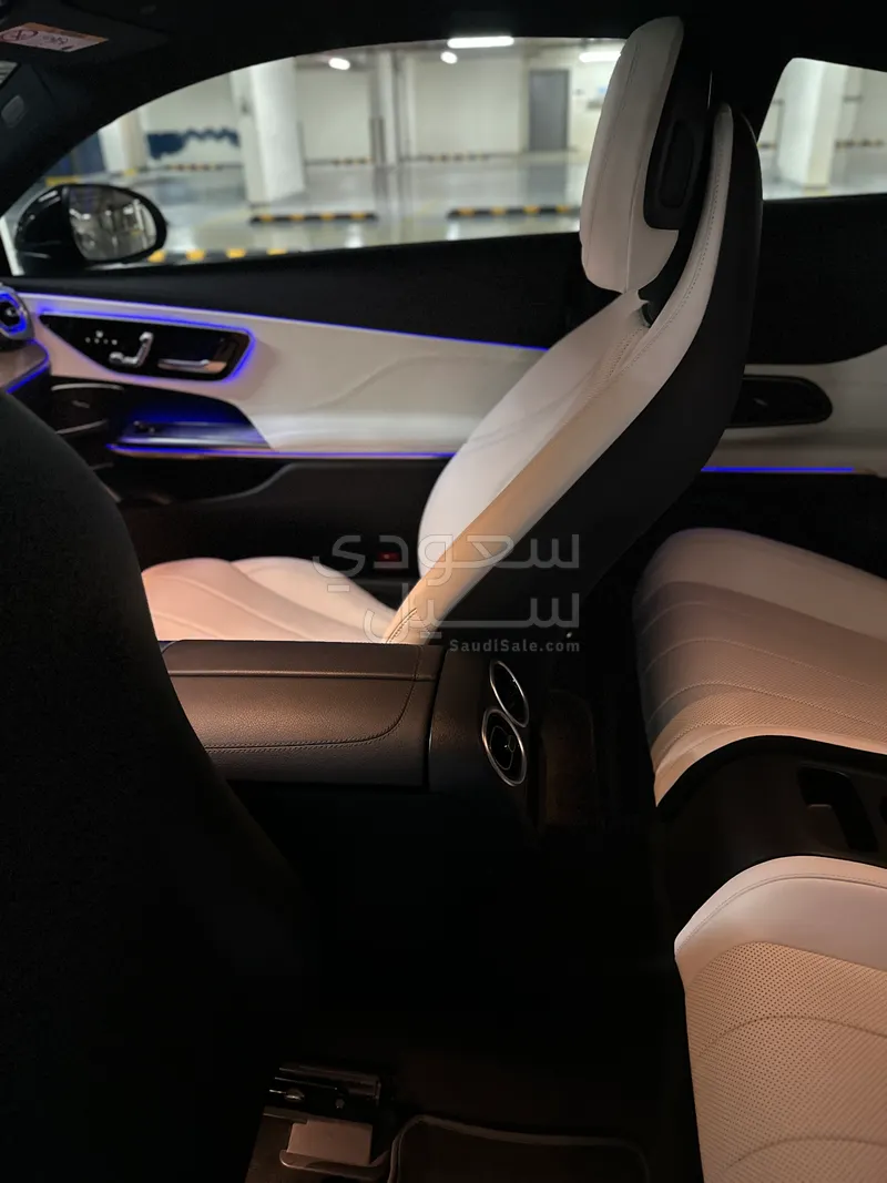 2024 مرسيدس - بنز سي إل إي 200