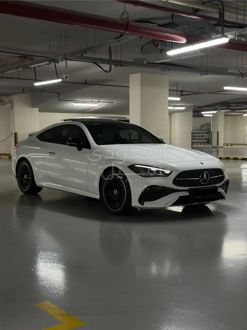 2024 مرسيدس - بنز سي إل إي 200