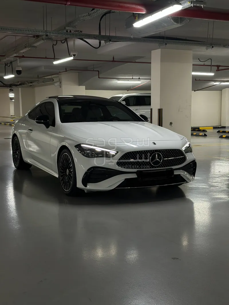 2024 مرسيدس - بنز سي إل إي 200